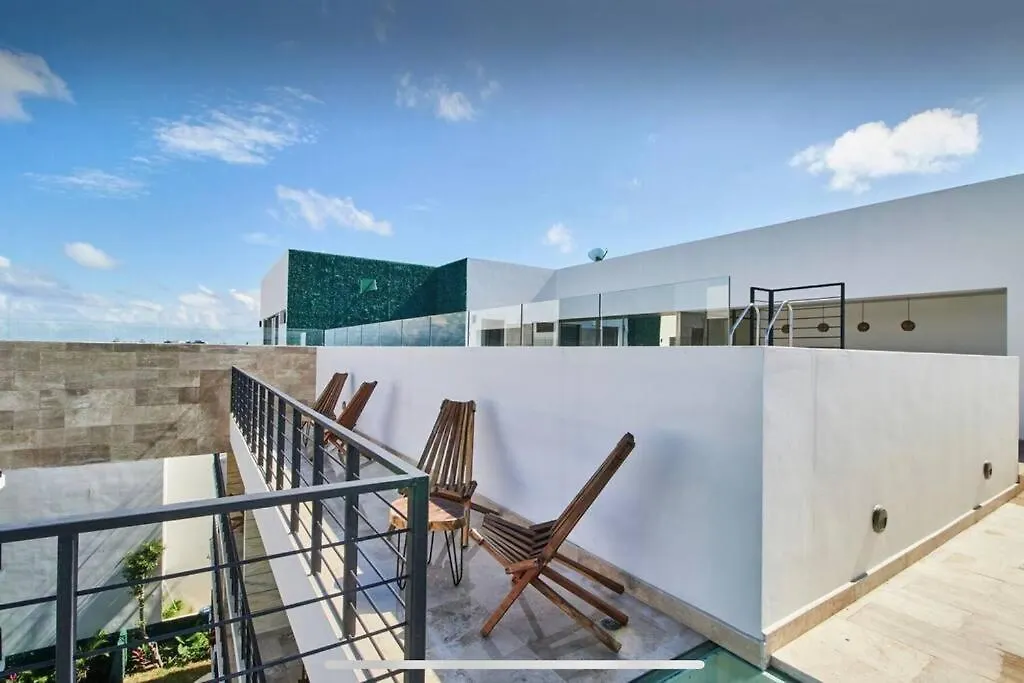 Sherlock - Swim Up Suite & Gym & Beach Club Access Tulum Apartment