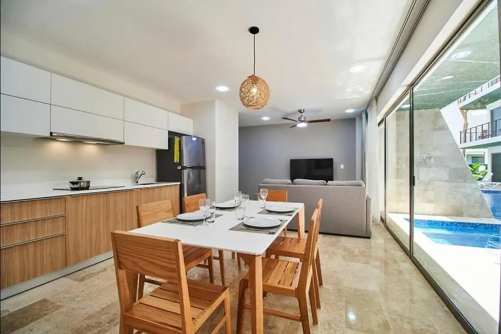 Apartmán Sherlock - Swim Up Suite & Gym & Beach Club Access Tulum
